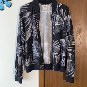 Small Pink Windbreaker, Leaf design